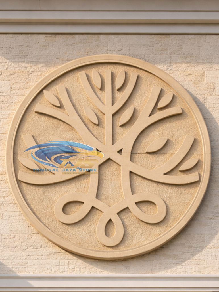 ornamen relief logo ukiran logo dari batu alam tunggaljayastone
