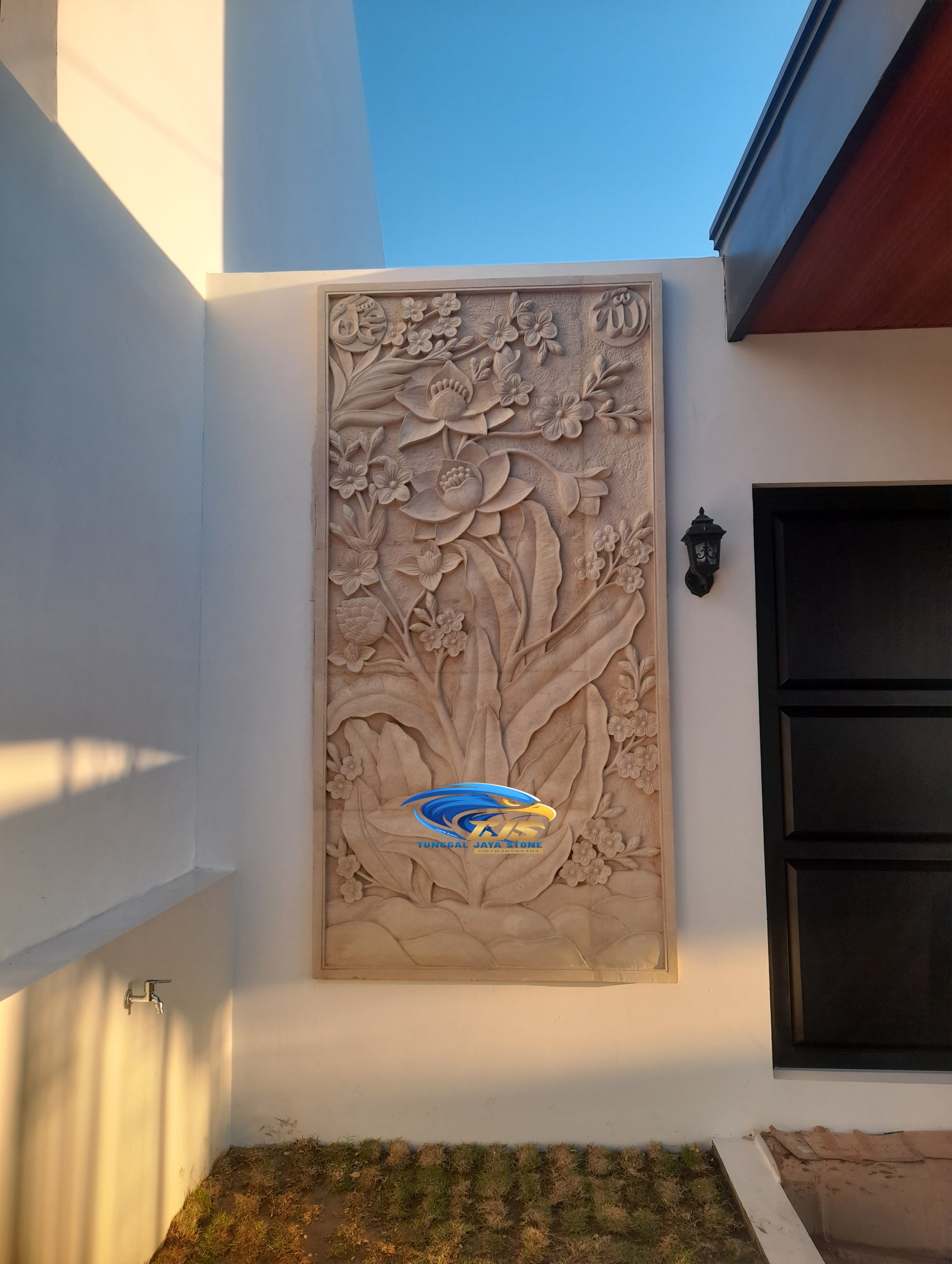 batu alam relief dinding motif bunga