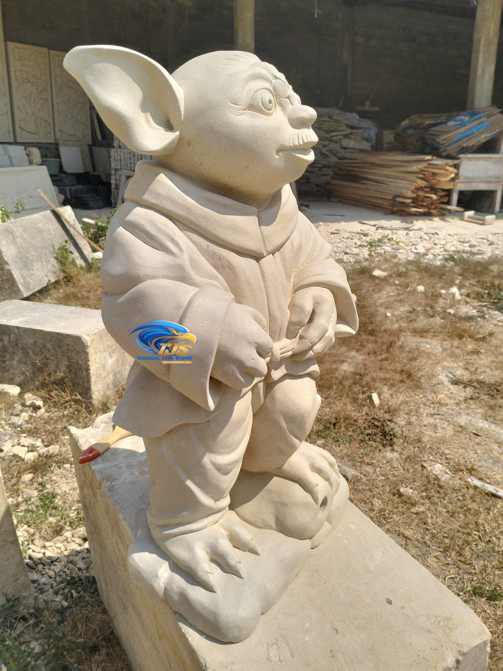 patung